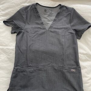 Figs Casma Charcoal V-Neck Scrub Top